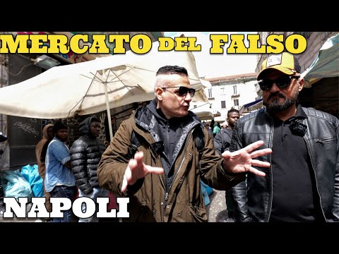Tension at the Naples counterfeit market where filming is not allowed