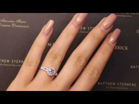 31819 - Round Halo Split Shank