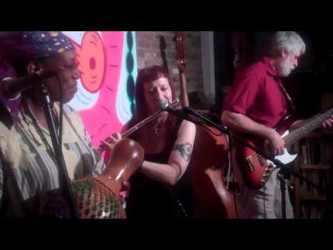 TIMBILA -Chemutengure  w/ flute CHERYL PYLE  -Bob Holman's loft gig -Jan-12-2013