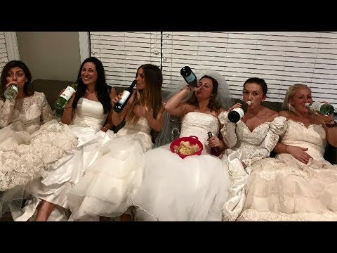 Saskatchewan woman’s ‘divorce party’ pictures go viral