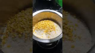 Perfect Dosa Batter in Hotel Style.....