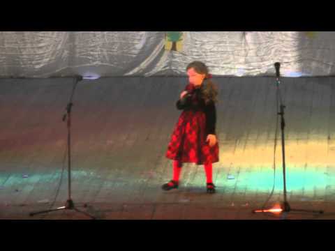 Andreea Albu Serbare Scoala Generala nr 3 - martie 2013