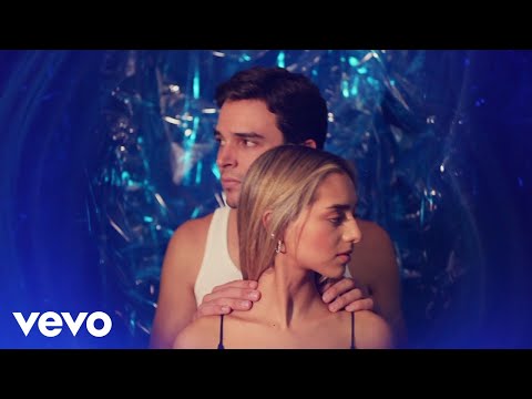 Alejandro Santamaria - Vestido Azul (Official Video)