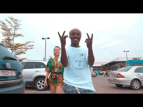 Ghana meets Russia || DANCEGOD MEETS THE DONGAGIRL