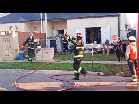 incendio de una vivienda del Barrio federal en General Pico