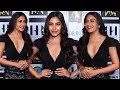 Surbhi Chandna Showing Off Her Deep Cleavage In Black Outfit At At International Iconic Awards 2021