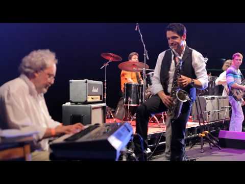 Sergey Chipenko and Dave Koz - Kindness