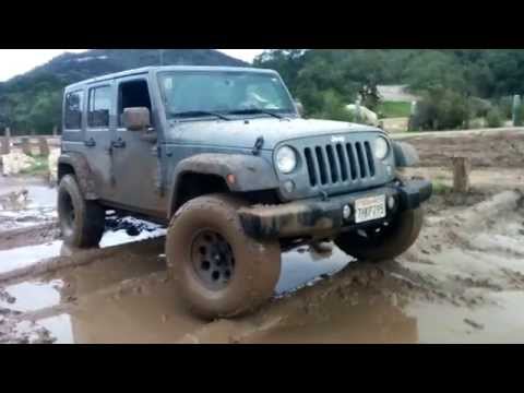 Muddy Frame Twister - Almost Stuck (Dec 2014) - Hollister Hills SVRA, California