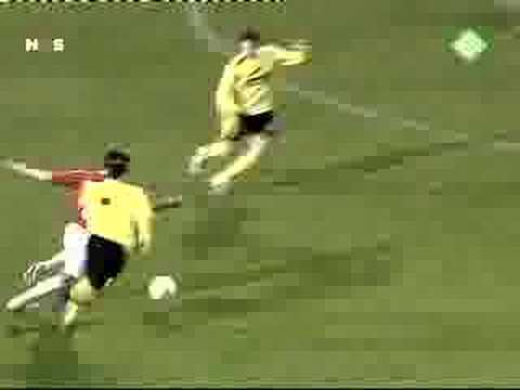 AZ player Jenner makes a great goal agains Liberec