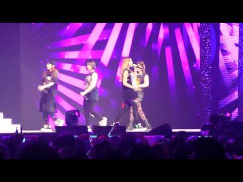 [130622] 2NE1 - I Love You @ Asia Style Collection Singapore