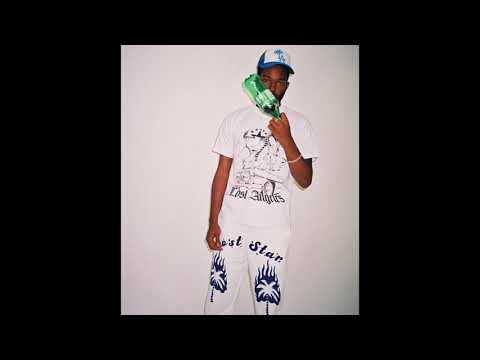 Dee Aura X Baby Chvpo - With it (prod. Mikefrost & gonerprod)