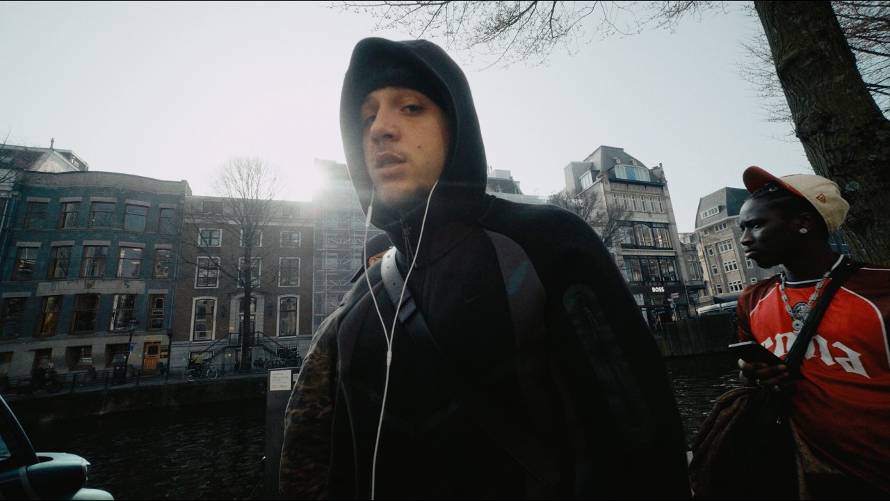PLK -  Pas comme eux (clip officiel)