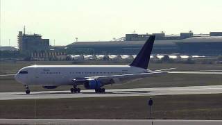 preview picture of video 'Boeing 767 landing very smoothly at Leipzig/Halle airport (Germany)'