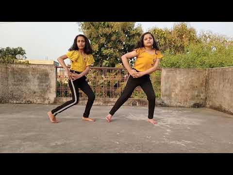 Dance cover  by kuhu and rashi ll chocolate 😍