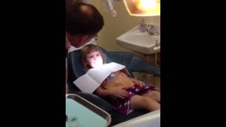 preview picture of video 'Presley's first trip to the Dentist'