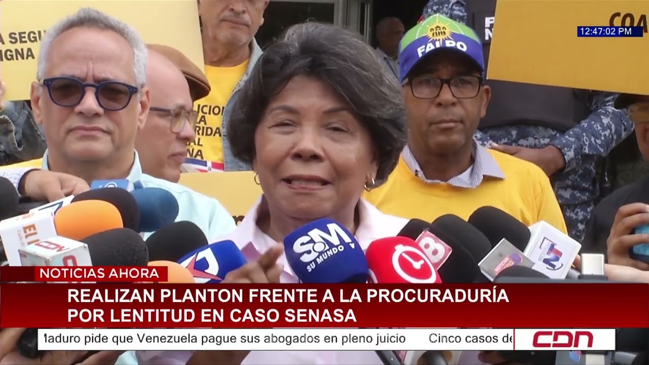 Realizan plantón frente Procuraduría por lentitud en caso Senasa