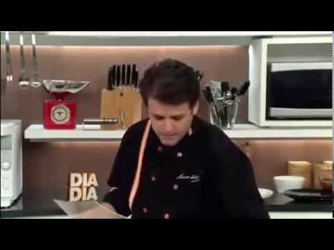eBand Videos Receita Minuto Aprenda a decorar Bolos com o Chef de cozinha Eduardo Beltrame Parte 1 y