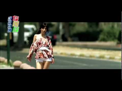 Hande Yener - Bitmesin Bu Rüya - Kral Pop Mix (2012)