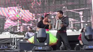 Cuidado La Santa Cecilia Cuidado  Vive latino 2014