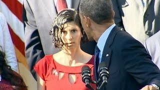 Woman Faints While President Obama Gives Remarks A