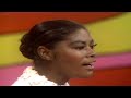 Dionne Warwick "We Can Work It Out" (The Beatles Cover) on The Ed Sullivan Show