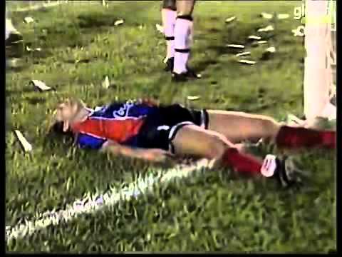 Relembre o jogo entre Bahia e Vitória em 1994 a final de Raudinei