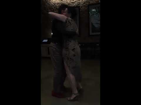 Vuelves: Argentine tango improvisation with Manish Dharmani and Iona Italia