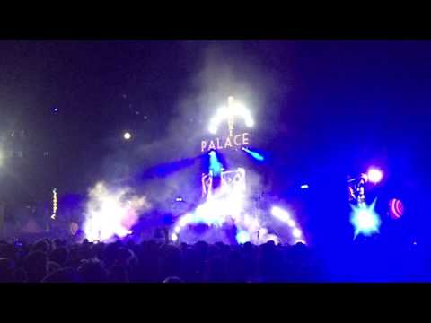 Boomtown 2016 Chapter 8 Banghai Palace closing party skip to 6.30 for final song