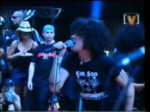 At The Drive-In - Live @ Big Day Out 2001 (w/ interview)