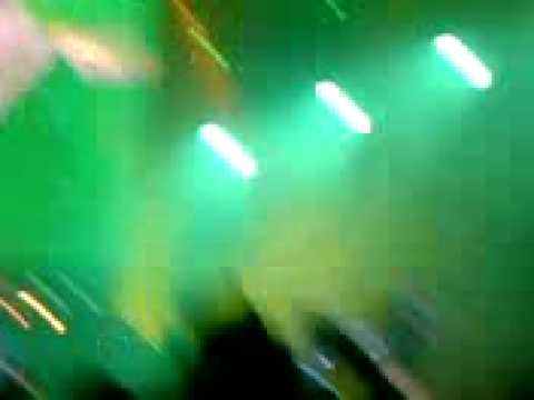 AC/DC - Dirty Deeds Done Dirt Cheap (Live in Prague | Czech Republic | 17-03-2009 |O2 Arena) 1/3