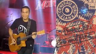 Download lagu Kita kencengin lagi demam 31F nya ya sob... Pay Burman mainin lagu ........ (Aku ingin damai) live mp3