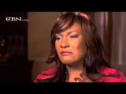 700 Club Interactive: The Miracle Voice - November 30, 2015