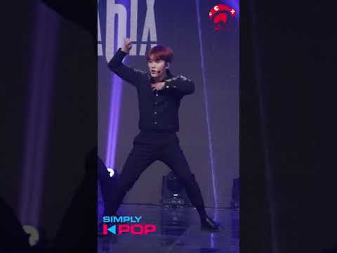 [Fancam/직캠] Jongwoon(종운) _ BLACK6IX(블랙식스) _ Swamp of Despair(절망의 늪) _ Simply K-Pop _ 012519