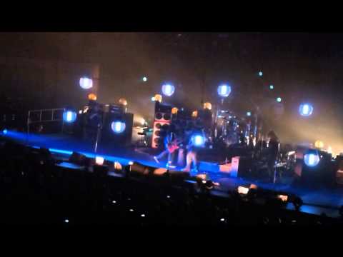 Pearl Jam - "Rearviewmirror" - Worcester, MA - 10/16/2013