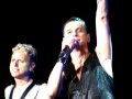 Depeche Mode Toronto 2009 - singing Happy ...
