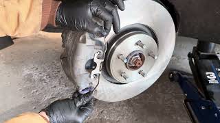 Lincoln MKC/MKZ Front & Rear Brake Pad & Rotor Replacement