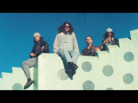 Hot Donnas - Oh So Wise (Official Video)