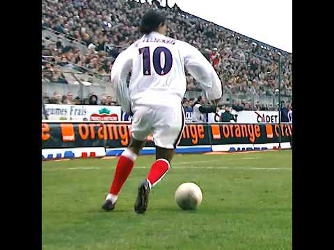 Ronaldinho no PSG ⚽️🔥 #ronaldinho #psg #futebol