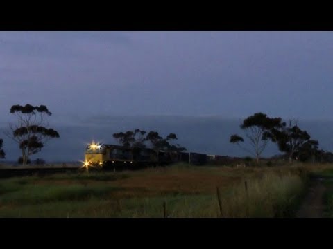 Australian Trains - QRNational / Aurizon in Victoria - PoathTV