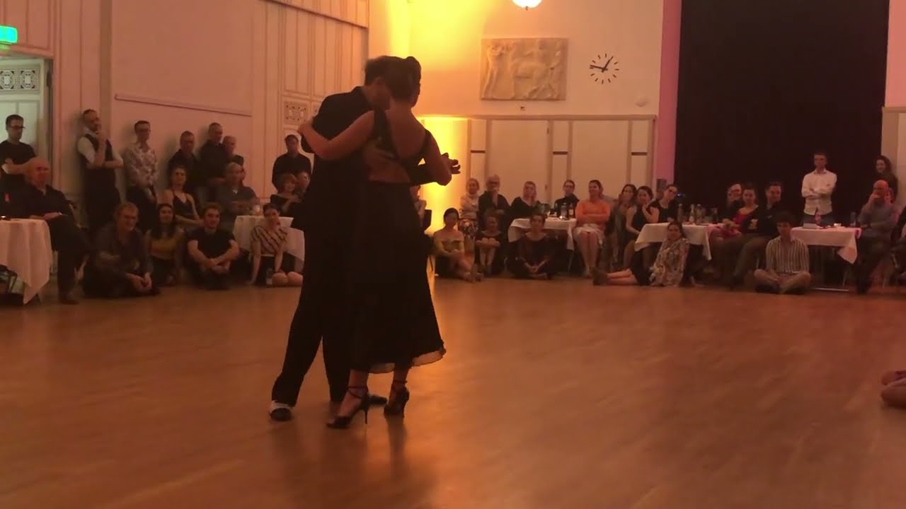 Mariano Chicho Frumboli & Juana Sepulveda_3 Gran Milonga, Zürich 2.12.2023