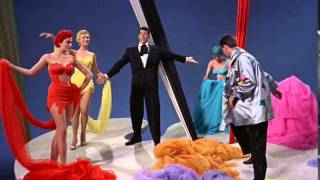 Martin &amp; Lewis - Artists &amp; Models (Title Song)