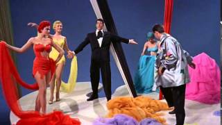 Martin &amp; Lewis - Artists &amp; Models (Title Song)