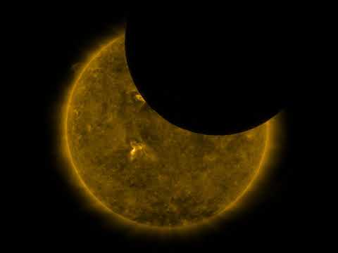 NASA's Solar Dynamics Observatory Catches Lunar Freeze Frame