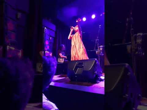 Amanece en la ruta - Hilda Lizarazu, Zorrito Von Quintiero y Fede Melioli