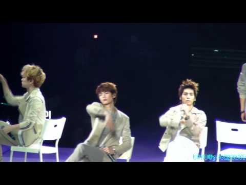 110820 SHINee 1st Concert in Nanjing - Graze