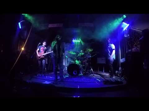 New Amsterdam Nobles - Underfoot (live) @Sully's Pub in Hartford, CT