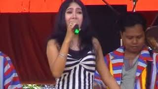 Download lagu Resty Vera - Surat Biru mp3