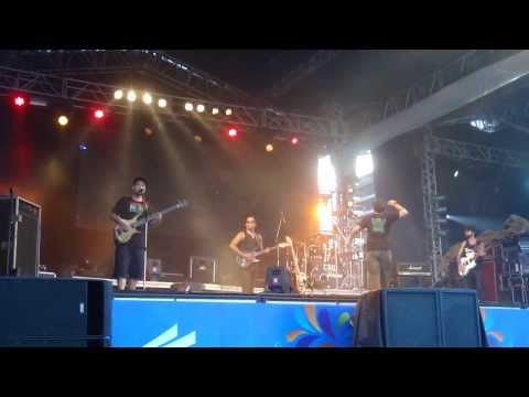 Farofa Sergipana - O Azar Me Consome (The Baggios)