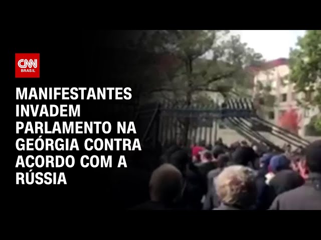 Manifestantes invadem o Parlamento na Geórgia contra acordo com a Rússia