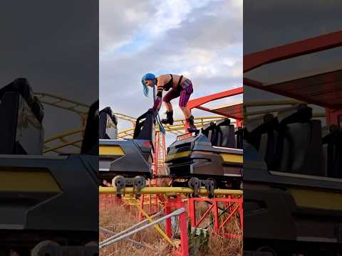 Thumbnail for 💙Jinx photo shoot backstage 🎠🎡 in the abandoned amusement park by Muse (band)
